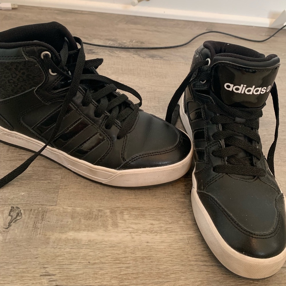 Adidas Neo hightop sneakers!
